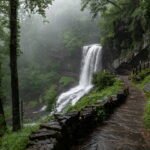 Dry Falls NC – Easy Waterfall Stop Near Highlands 